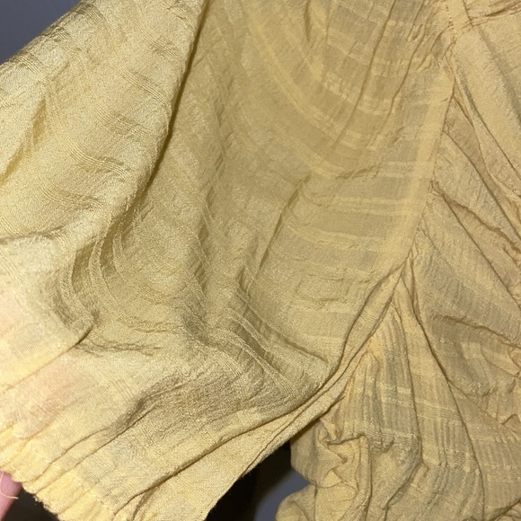 A7 - 362 Vestique yellow ruched sunshine state of mind top size medium - Picture 12 of 15